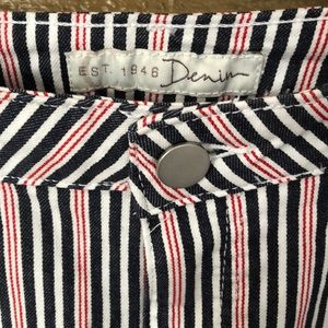 Est 1946 Denim Striped Frayed Hem Crop Jeans